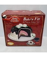 Betty Crocker Bake&#39; n Fill 4 Piece Bake Set Create Filled Cakes Vintage - $473.48 MXN