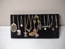 Lot Of 12 Pendant Necklaces Bows, Hearts, Angel, Skull - £28.06 GBP