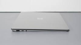 Microsoft Surface Laptop 3 13.5" Intel Core i5-1035G7 8GB 128GB SSD image 10