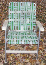 Two Vintage Aluminum Metal Lawn Chairs - 2 Folding Webbed Lawnchairs - £41.04 GBP