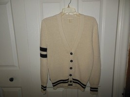 Ladies Forever 21 Ivory Deep V Neck Cardigan Sweater Small - $19.99