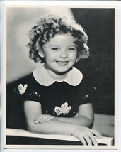 Shirley Temple 8&quot;x10&quot; Fan Card Black and White FN - £17.13 GBP