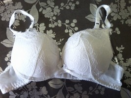 dunnes pushup padded underwired bra uk 34A  usa 34A  euro 75A   france 90A - $11.16