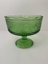 Vintage Green Glass Pedestal Fruit Bowl E O Brody Tulip Design USA Excel... - $24.32 CAD