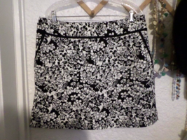 Liz Golf Black &amp; White Floral Print Golf Skirt NWT Sz 14 - £27.69 GBP