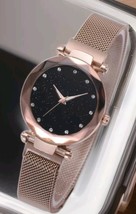 Women&#39;s Luxury Fashion  Magnetic Band Quartz Wristwatch Diamond Watches - $146.88 MXN