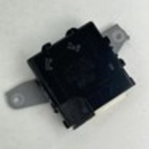 2004-2005 TOYOTA PRIUS SMART KEY THEFT LOCKING CONTROL MODULE P7126 image 15