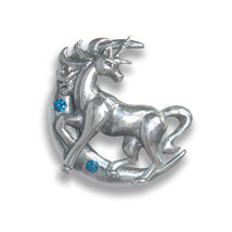 Starlinks Lunar Unicorn Pendant - Making Good Decisions By Anne Stokes - $2,229.01 MXN