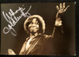 WHOOPI GOLDBERG : ACTRESS ( ORIGINAL AUTOGRAPH 7X5 SIGN CARD) CLASSIC - $321.75