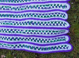 Vintage Afghan Blanket 44&quot; x 68&quot; Purple Green White Crochet Acrylic Yarn Machine - £37.17 GBP