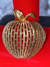 Vintage Boucher Golden Apple Filigree Brooch Numbered 1107 Signed Boucher RARE!! - £66.52 GBP