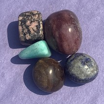 Assorted Polished Gemstones of 5 Evolve Mala - $554.64 MXN