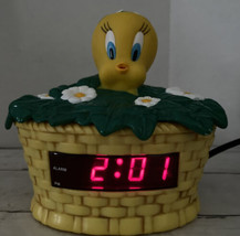 Tweety Bird Alarm Clock Night Light Looney Toons - £15.62 GBP