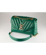 Louis Vuitton New Wave Calfskin Flap Bag MM Teal Green Box and Dustbag - $45,629.77 MXN
