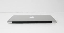 Apple MacBook Air A1466 13" Core i5 8GB 128GB SSD MJVE2LL/A ISSUE image 8