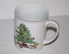 Christmas Tree Toys Holiday Cup Coffee Mug Shibata Gold Rim Porcelain Ja... - $5.95