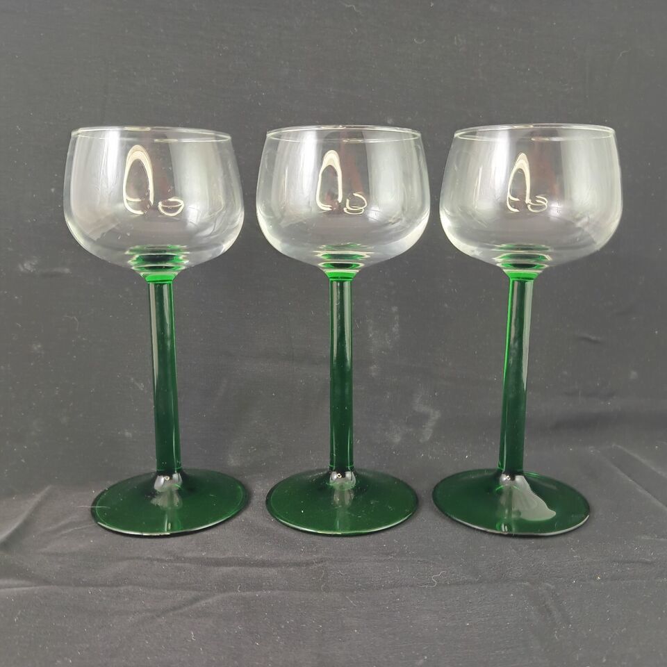 (3) Luminarc France Emerald  Green Stem Wine Glasses 6.5&quot; Tall, Mint Con... - $36.00