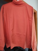 Women&#39;s Willow Bay Coral Turtleneck Sweater Size L (14-16) - $20.00
