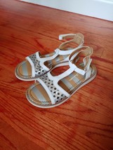 Hanna Andersson Teresia T-Strap Sandals Girls Size 11 White Silver - £15.46 GBP