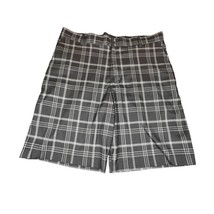 Russell Shorts Mens 34 Grey Plaid Lightweight Summer Golf Flat Front Vac... - $316.55 MXN