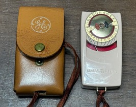 Vintage General Electric Model PR-35 Mascot Exposure Meter w/leather case - $10.25