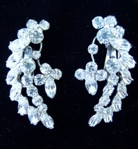 Vintage 1950s 1960s Clear Rhinestone Cocktail Clip Earrings 2&quot; Statement Piece - £15.95 GBP