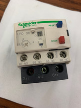 Schneider Electric LRD 08 Thermal Overload Relay 600V 2.5-4Amp  - $23.75