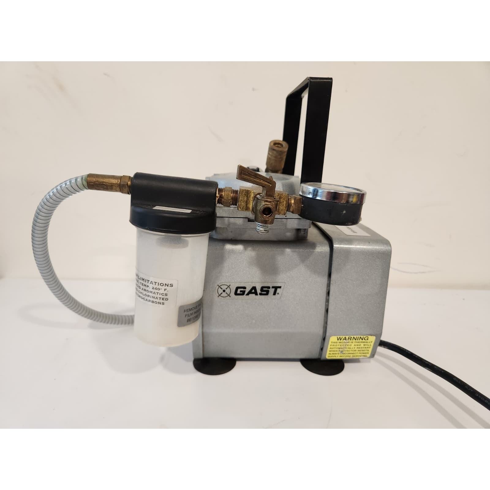 Gast DOA-V722-AA Oil-Less Diaphragm Vacuum Pump Compressor 115V Tested Working Item image 4