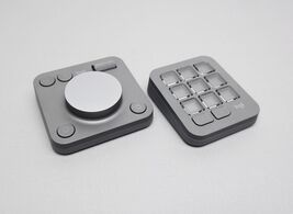 Logitech MX Creative Console Programmable Keypad, Advanced Dialpad and Keypad image 2