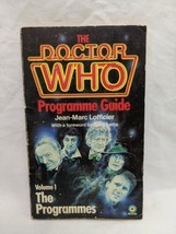 The Dr Who Programme Guide Vol 1 Book - £5.49 GBP