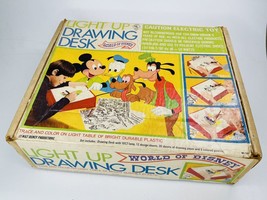 Vintage Disney Light Up Drawing Desk Box World Of Arts &amp; Crafts - £14.07 GBP