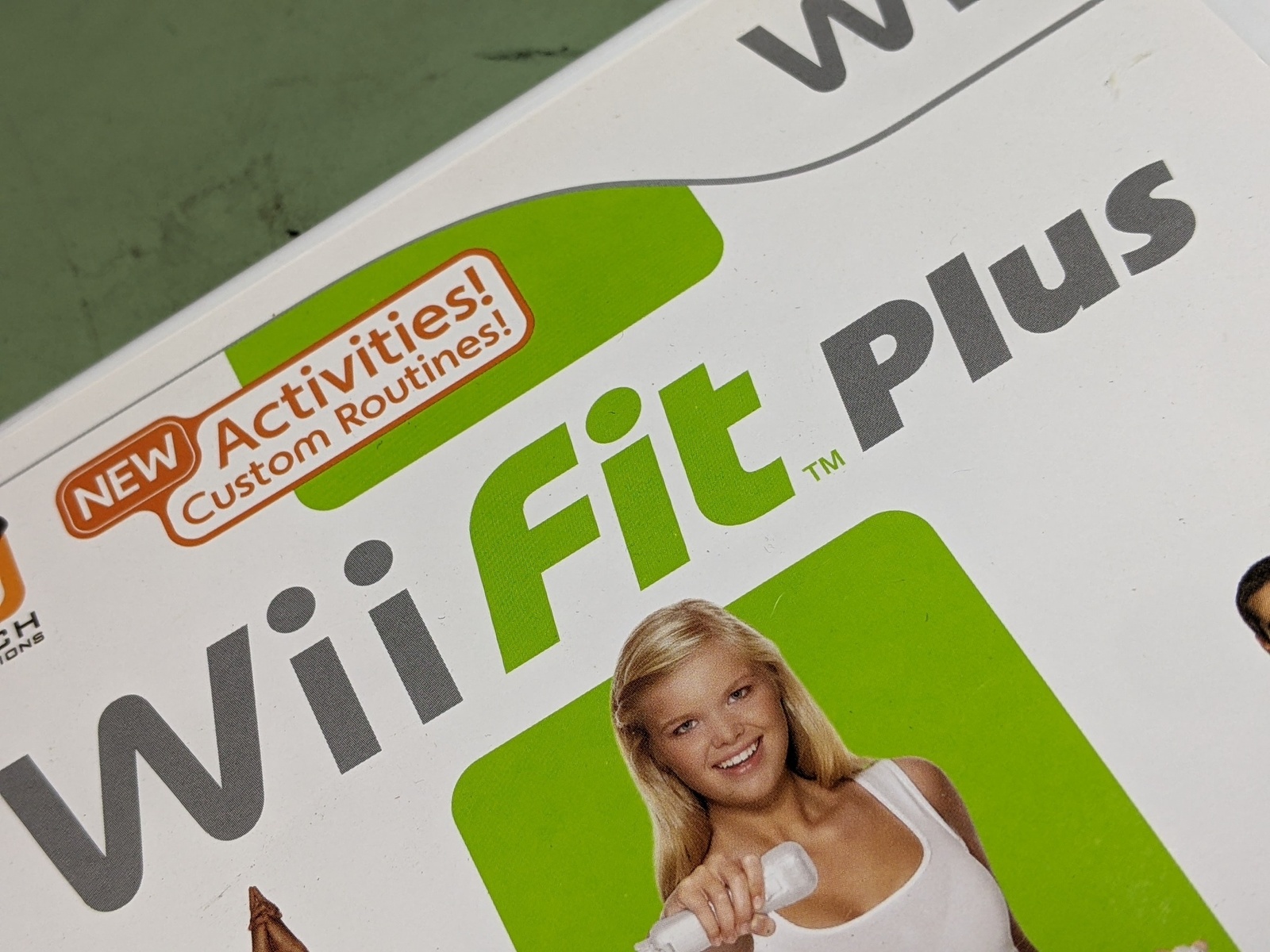 Wii Fit Plus Nintendo Wii Complete in Box - $6.12