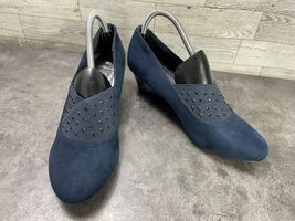 London Fog Heels Women 9.5M Delevan Shoes Blue Suede Wedge Rhinestones P... - €16,83 EUR