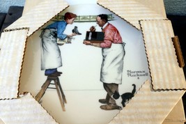 Norman Rockwell 10.5” Collector Plate 1979 "A Helping Hand" Winter season - Mint - $27.45