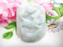 Free Shipping - Hand carved Natural green jadeite  carved dog charm Pendant / ne - £30.36 GBP