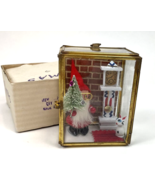 Vintage Christmas Ornament Glass Shadow Box Wood Santa 4x3x2 Taiwan  - $730.08 MXN