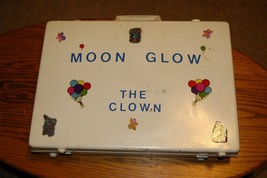 Vintage White Clown Magic Briefcase Wand Happy Stickers Moon Glow Hardside - £16.01 GBP