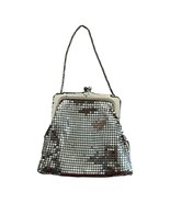 VTG Whiting And  Davis 4x4 Metal Mesh Coin Purse Clasp Bag Silver Kiss E... - $274.28 MXN
