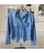 Cloth &amp; Stone Anthropologie Chambray Raw Hem Shirt S - $530.74 MXN