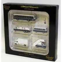 GEMINIJETS 1/200 G2APS450 BOXED SET OF 5 AIRPORT SERVICE VEHICLES

The photos in - £41.45 GBP