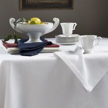 Squire by Sferra - Oblong Tablecloth 70 x 108 (NAVY BLUE)  NEW &amp; SEALED - $54.45
