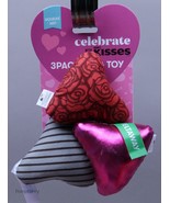 Hershey&#39;s Kisses Themed 3 Pack of Kisses Squeaky Crinkle Dog Toy - $300.42 MXN