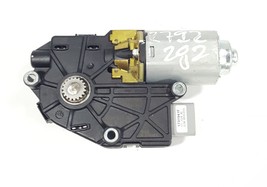 Sunroof Motor PN:1731706A OEM 2015 Range Rover Evoque - $49.00