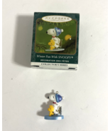 Hallmark Keepsake Ornament Winter Fun with Snoopy Miniature  2001 - $13.86