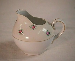 UCA3 by Ucagco Milk Creamer Small Red Cherries Verge Gold Trim Occupied Japan - $14.84