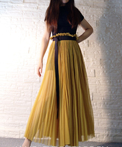 Black Pleated Long Tulle Skirt Outfit Women Plus Size Side Slit Tulle Skirt image 12