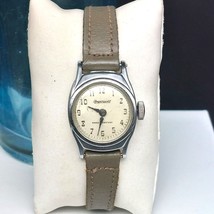 Vintage Ingersoll Ladies Mechanical Windup Wristwatch US Time Leather Band - $28.06