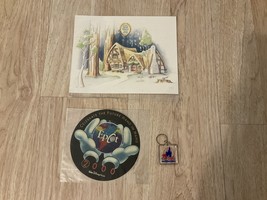 Vintage Set Disney 15 Years Key Chain Postcard Epcot 2000 Snow White Seven Dwarf - £18.02 GBP