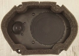 NOS New enclosed 6x8 2-way speaker. 25W 4ohm. Factory original OEM for Ford - $14.60