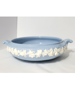 Cream on Lavender Blue Wedgwood Shell Edge Round Vegetable Bowl Handles ... - $61.39 CAD